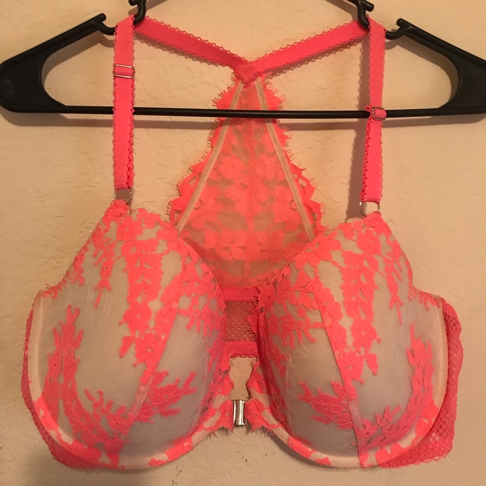 VS Bra
